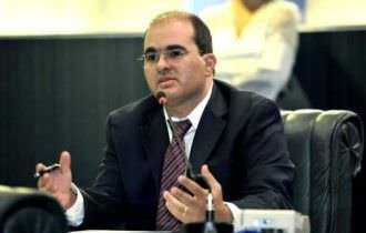 Vetos do governo causam desconforto em deputados na Aleam