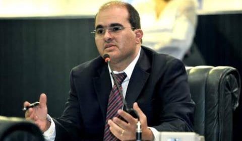 Vetos do governo causam desconforto em deputados na Aleam