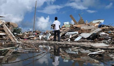 Furacão Dorian deixa ao menos 50 mortos nas Bahamas