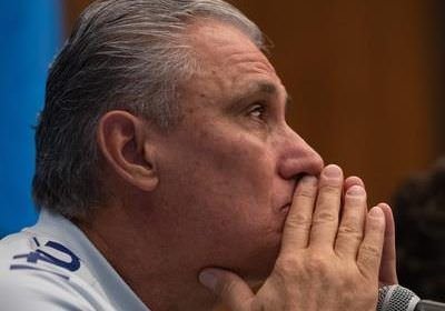 Derrota do Brasil para o Peru provoca a ira da torcida e pedido de saída de Tite