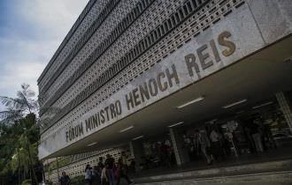 Acusado de triplo homicídio é condenado a 51 anos de prisão