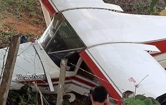 Avião de pequeno porte cai no município de Apuí (veja as fotos)