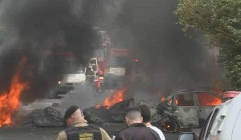 Avião de pequeno porte cai e deixa três mortos em Belo Horizonte