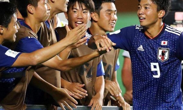 Coreia do Sul e Japão estreiam com vitória no Mundial Sub-17