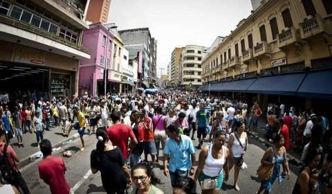 Vendas do comércio no Amazonas cresceram 0,2%