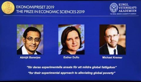 Nobel de Economia premia trio pelo combate à pobreza no mundo