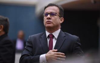 "Se a Prefeitura abrir a caixa-preta do transporte, vai faltar tornozeleira eletrônica", diz vereador