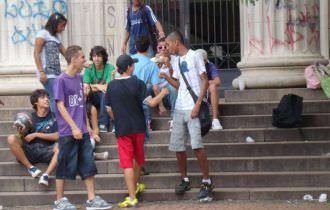 Número de jovens que não estudam nem trabalham aumentou em 2018