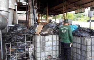 Empresa multada por descarte irregular faz coleta de resíduos da Hapvida