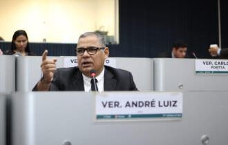 Vereador André Luiz destaca benefícios da BR-319 para Manaus durante tribuna popular