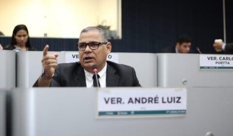 Vereador André Luiz destaca benefícios da BR-319 para Manaus durante tribuna popular