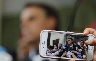 Bolsonaro comemora desempenho da economia