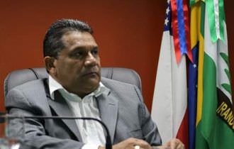 Gaeco prende vereador de Iranduba com envelope de dinheiro