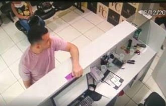 Vítima reage e desarma assaltante em Manaus; veja o vídeo