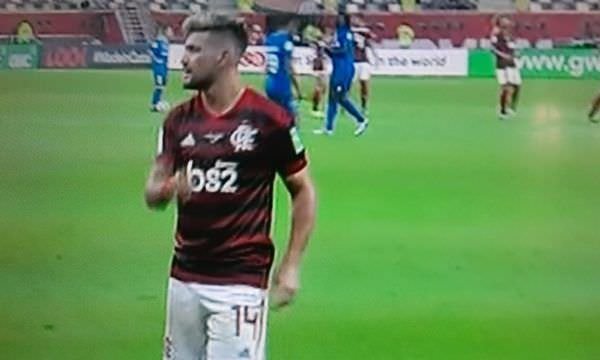 Flamengo empata em 1 a 1 contra Al Hilau