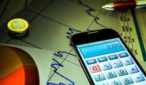 Mercado financeiro eleva estimativa de inflação para 3,86% este ano