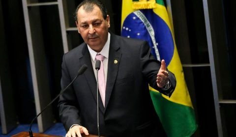 O Antagonista diz que Senado pagou R$ 325 mil a marqueteiro de Omar