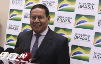 Governo publica decreto para contratar militares no serviço público