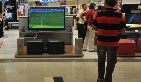 Confiança do Consumidor recua 1,2 ponto em janeiro
