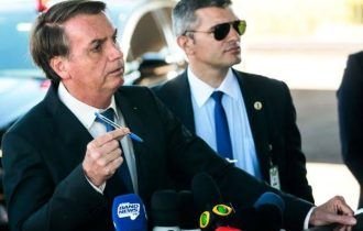 Sinalização de aval de Bolsonaro a fundo eleitoral de R$ 2 bilhões irrita aliados