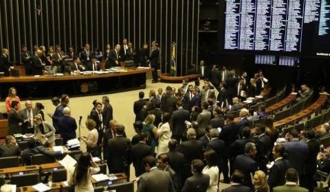 Congresso mantém vetos de Bolsonaro em sessão conjunta