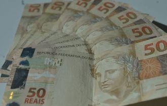 Mercado financeiro reduz estimativa de inflação para 3,25% este ano