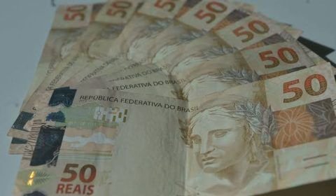 Mercado financeiro reduz estimativa de inflação para 3,25% este ano