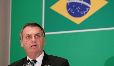 Bolsonaro vai avaliar com Mandetta controle do coronavírus