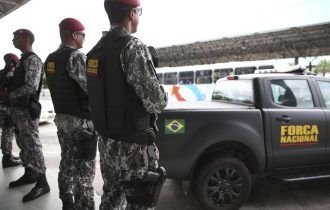 Bolsonaro ainda não decidiu se prorroga GLO no Ceará