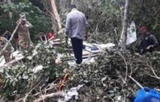 Duas pessoas morrem em queda de avião em Tefé