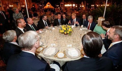 Bolsonaro e Trump conversam sobre pacote bilateral de comércio