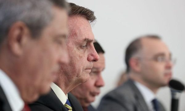 Bolsonaro coordena hoje reunião do Conselho de Governo