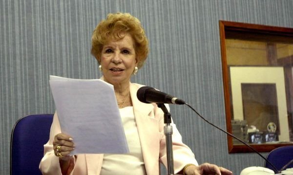 Atriz e radialista Daisy Lúcidi morre por covid-19 aos 90 anos