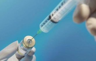 Ministério vai buscar vacina de excelência, diz Pazuello no Congresso