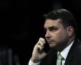Oposição pede tornozeleira eletrônica para Flávio Bolsonaro e bloqueio de R$ 65 milhões