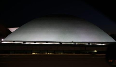 Senadores aprovam convocação de Weintraub por falas em reunião