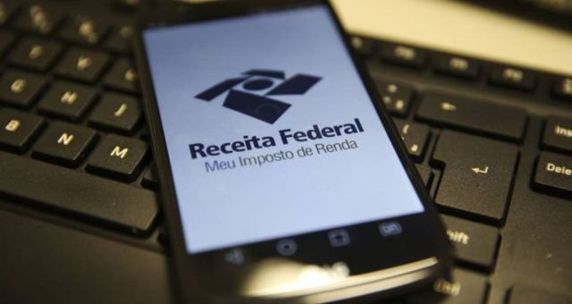 Receita pagará R$ 16 bilhões no maior lote de restituição da história