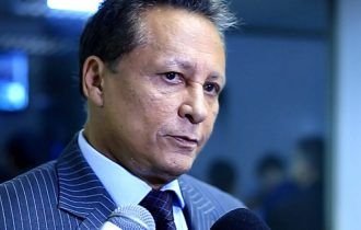 MP investiga nepotismo cometido por Adjuto Afonso em troca de apoio político