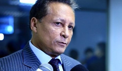 MP investiga nepotismo cometido por Adjuto Afonso em troca de apoio político