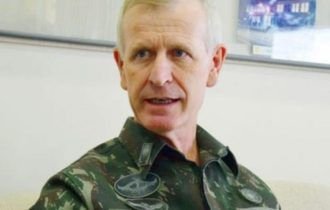 General Polsin pede exoneração da Suframa