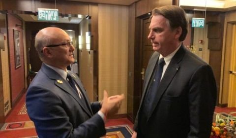 Menezes se firma como nova liderança política do Amazonas e visa disputar um cargo majoritário em 2022