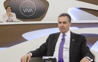 Bolsonaro não será 'perseguido' nem 'protegido' pelo TSE, diz Barroso