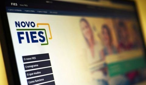 Suspensão de pagamento do Fies até o fim do ano é aprovada na Câmara