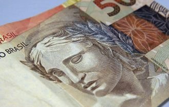 Caixa libera saque da 2ª parcela de auxílio para nascidos em abril
