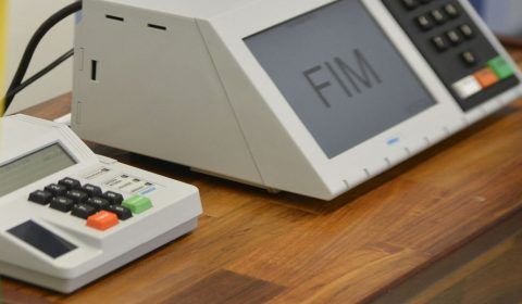 Com Amazon no páreo, TSE quer trocar urna eletrônica por voto no celular