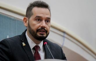 Comitê denuncia vereador Carlos Portta por campanha antecipada e abuso de poder econômico