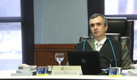 TCE suspende pagamentos irregulares do auxílio emergencial em Boca do Acre