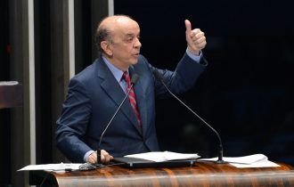 José Serra é denunciado por lavagem de dinheiro