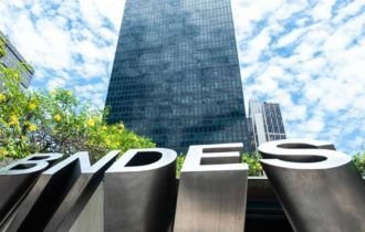 Economia BNDES lidera grupo de bancos que vão participar da Conta-Covid