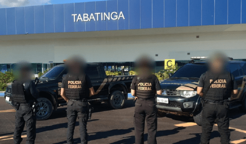 Mulher é presa ao tentar viajar com 3,49 quilos de cocaína